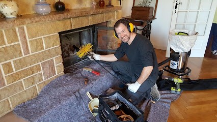 Olivier Ramonage, Ramoneur à Aigues-Vives