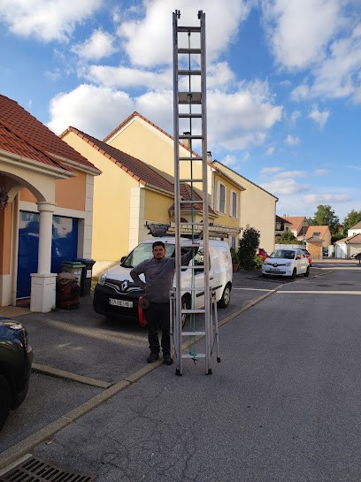 BEAUTOUR fils Micky | ramoneur 77| Couverture77, ramonage77, débistrage77., Ramoneur à Saint-Germain-sur-Morin